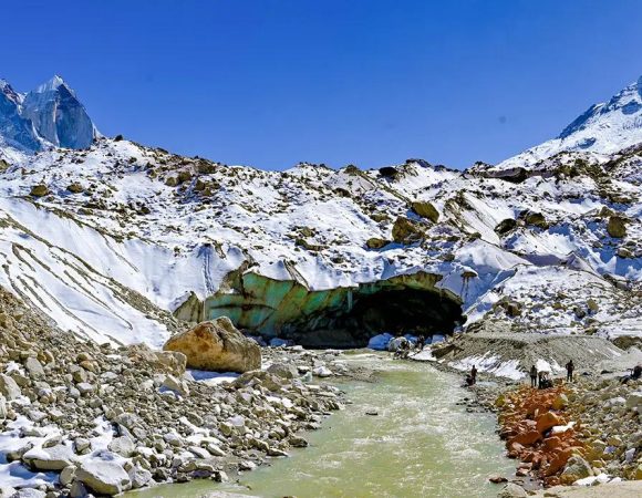 Gangotri – Gaumukh Trek 06 Nights / 07 Days