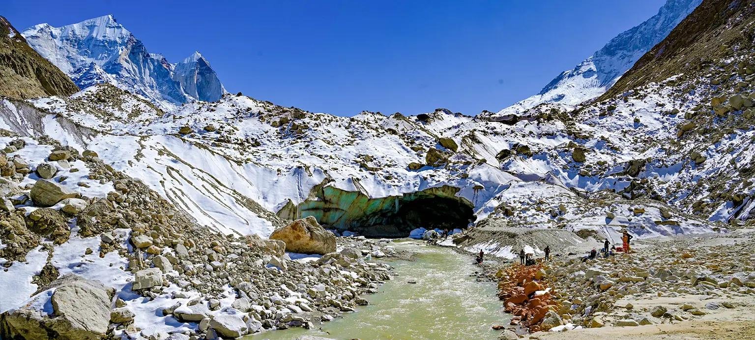 Gangotri – Gaumukh Trek 06 Nights / 07 Days