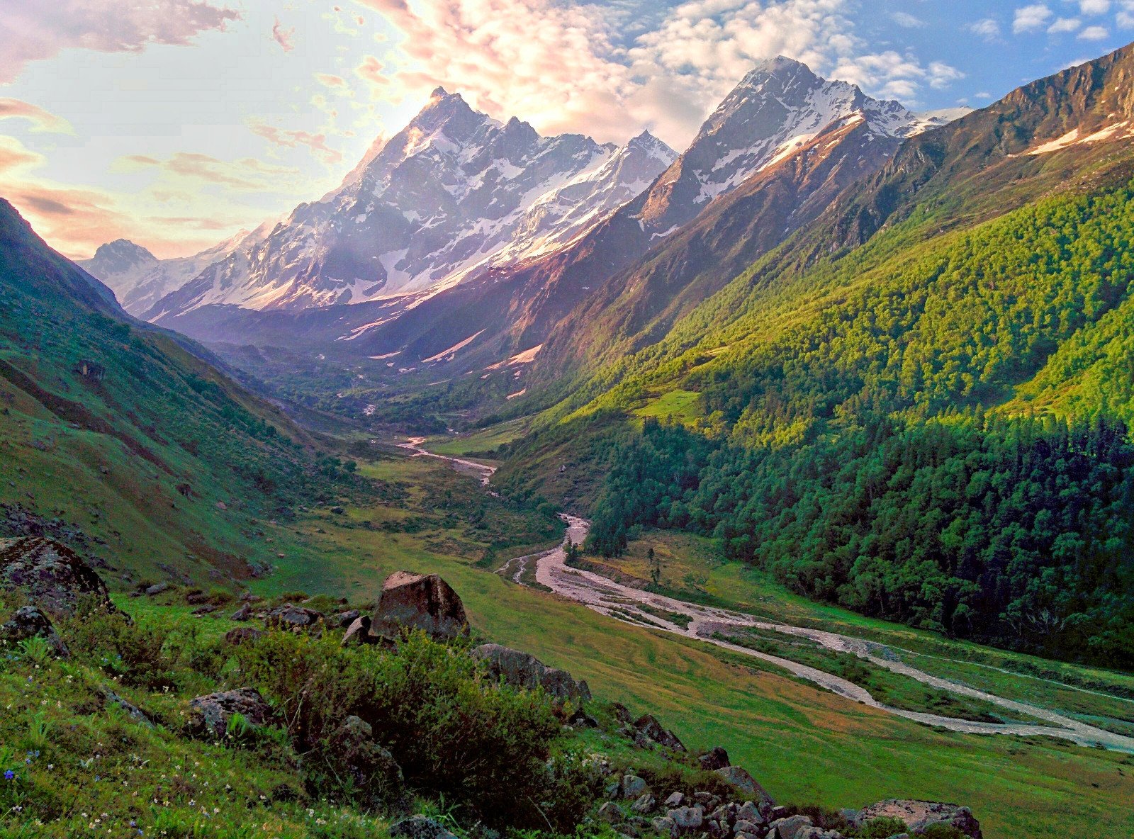 Har Ki Doon Trek 06 Nights 07 Days